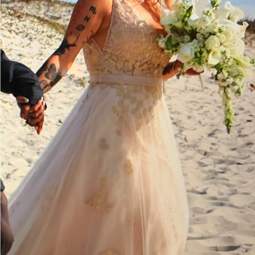 Source Unknown cream and Gold Sleeveless Scoop Neck Wedding Gown